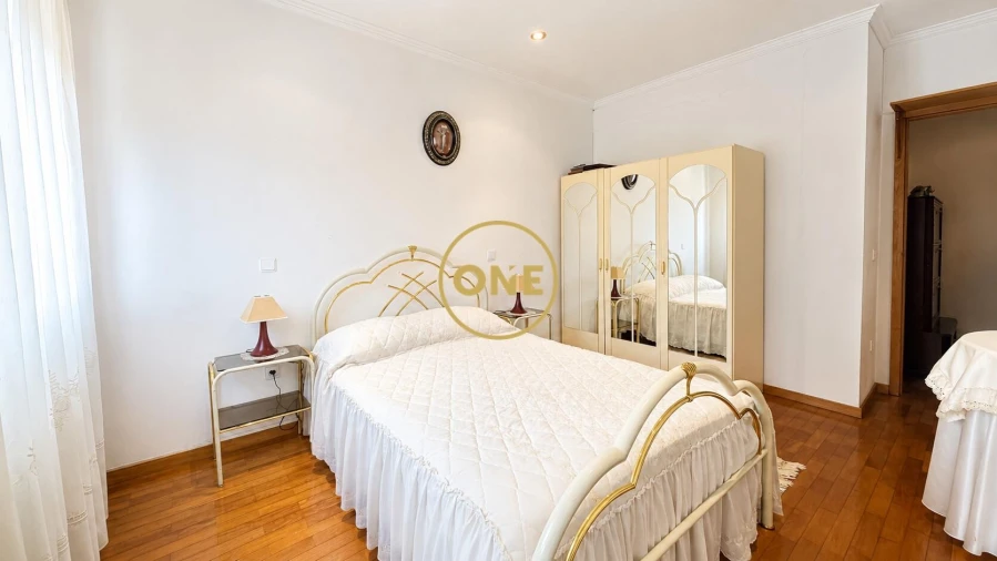 Apartamento T3 para Venda em Nespereira Foto 8