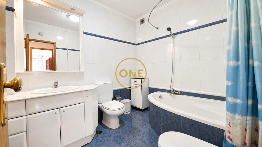 Apartamento T3 para Venda em Nespereira Foto 9