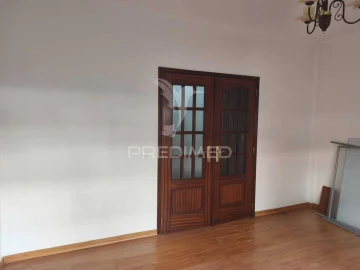 Apartamento T2 para Venda em Arruda dos Vinhos