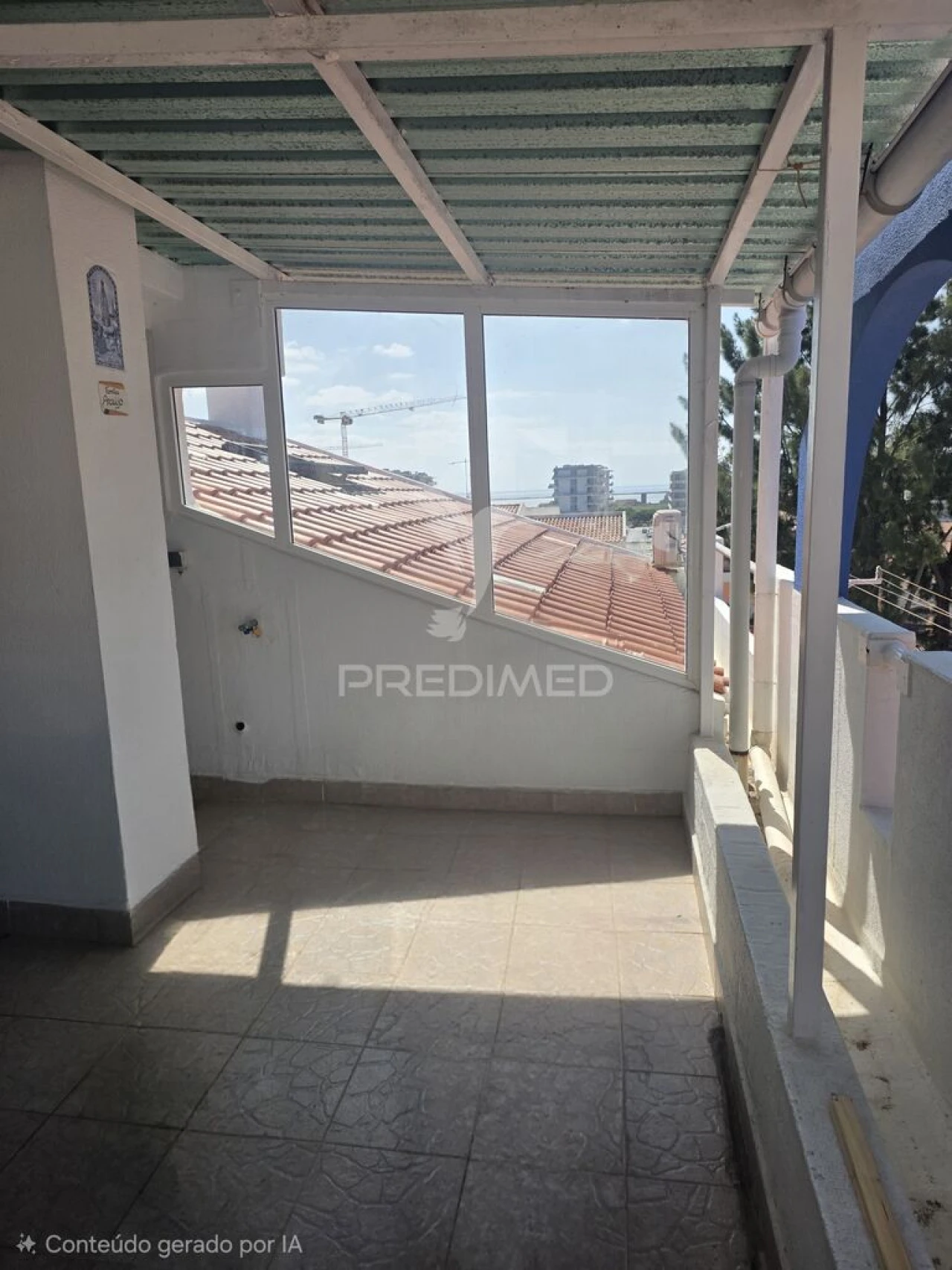Moradia T4 para Venda em Póvoa de Santa Iria e Forte da Casa Foto 3