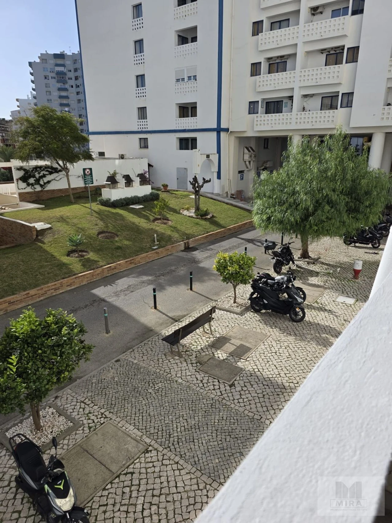 Apartamento T1 para Venda em Portimão Foto 5