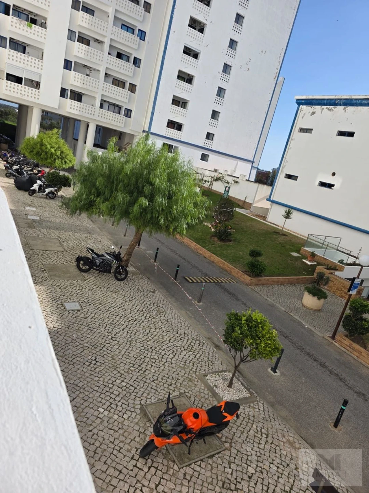 Apartamento T1 para Venda em Portimão Foto 6