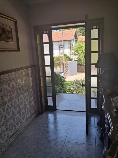 Moradia T3 para Venda em O. Azeméis, Riba-Ul, Ul, Macinhata Seixa, Madail