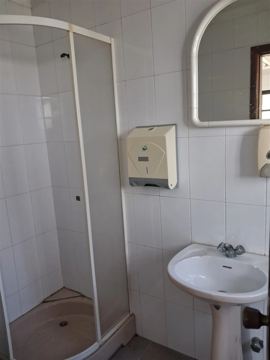 Moradia T3 para Venda em O. Azeméis, Riba-Ul, Ul, Macinhata Seixa, Madail Foto 8