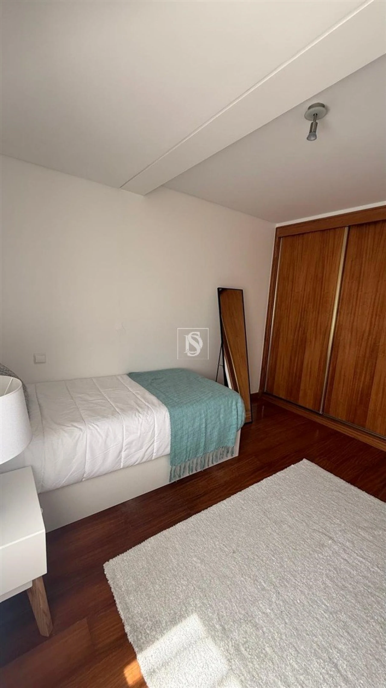 Apartamento T2 para Arrendamento em Darque Foto 5