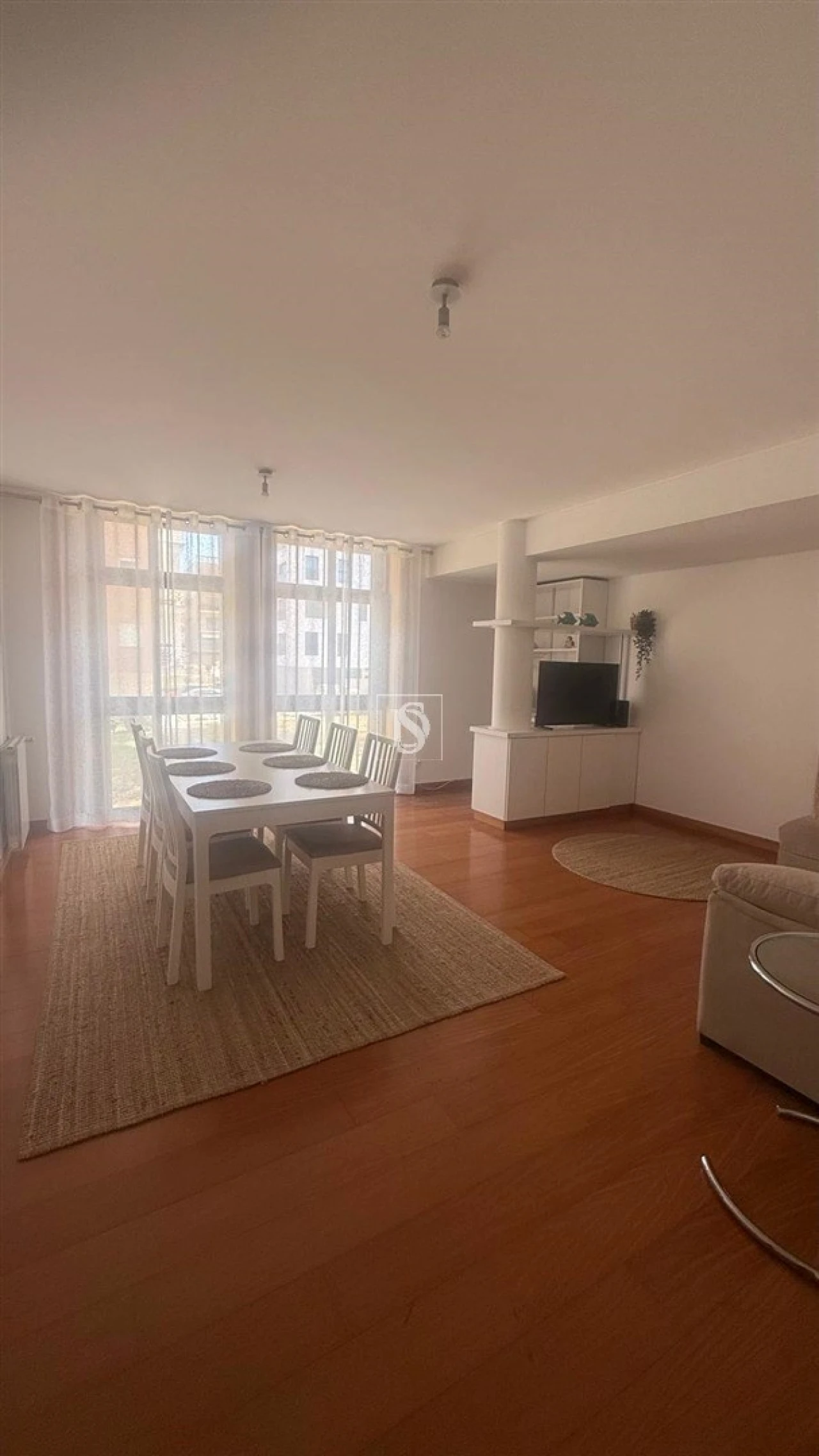 Apartamento T2 para Arrendamento em Darque Foto 10