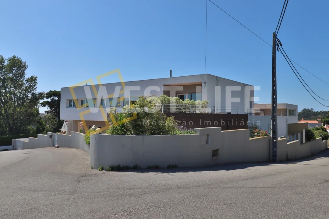 Moradia T4 para Venda em Mafra Foto 36