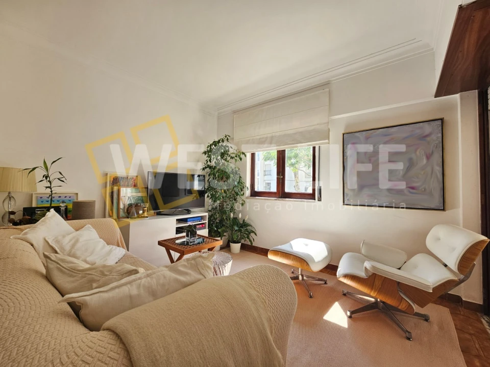 Apartamento T2 para Venda em Alcabideche Foto 1
