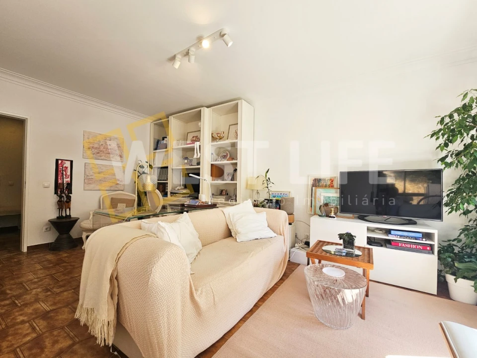 Apartamento T2 para Venda em Alcabideche Foto 2