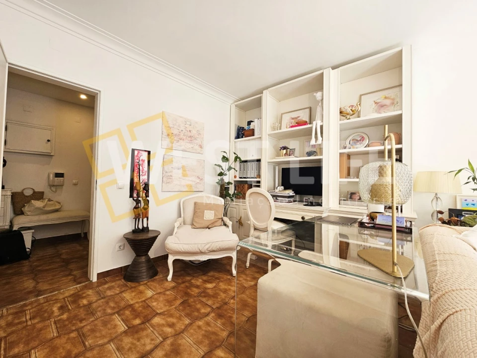 Apartamento T2 para Venda em Alcabideche Foto 3