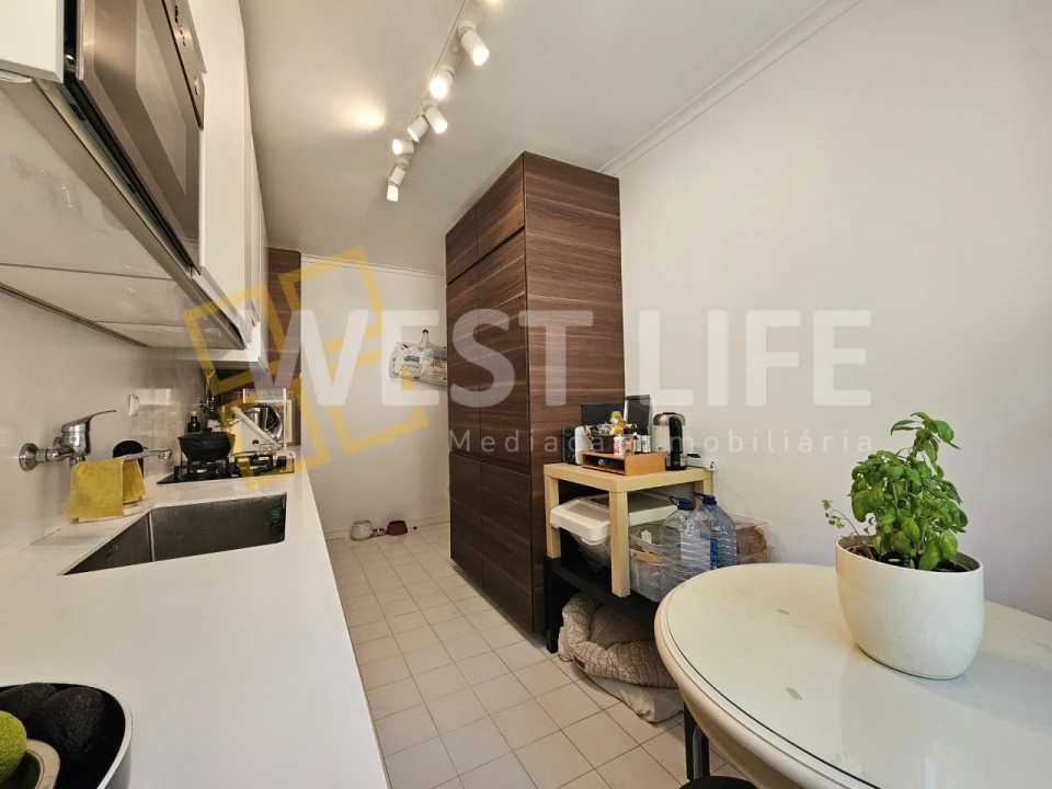 Apartamento T2 para Venda em Alcabideche Foto 10