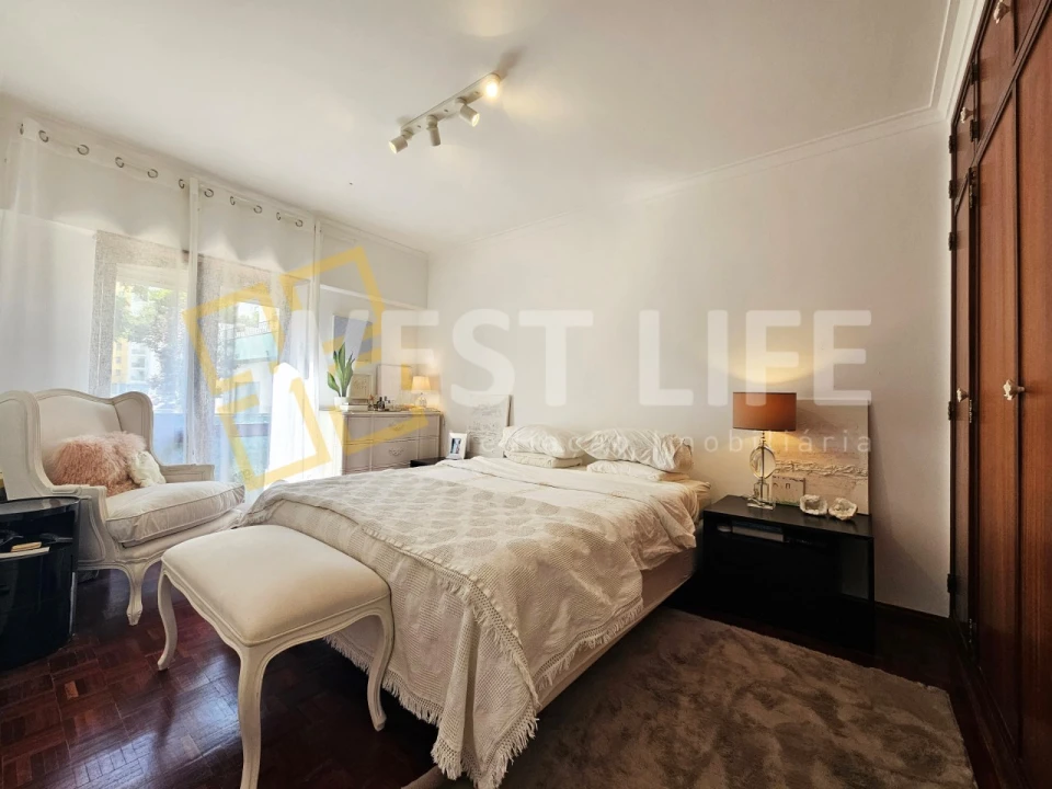 Apartamento T2 para Venda em Alcabideche Foto 13