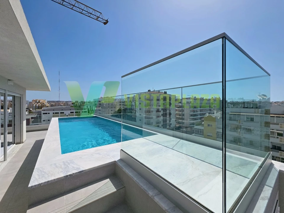 Apartamento T3 para Venda em Portimão Foto 10