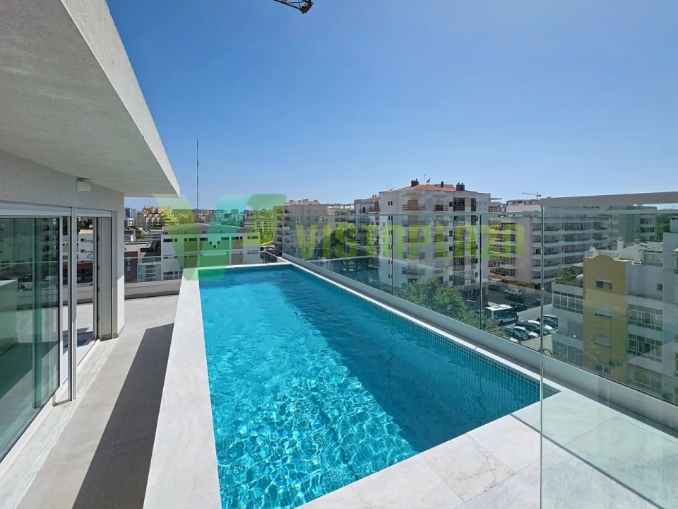 Apartamento T3 para Venda em Portimão Foto 11