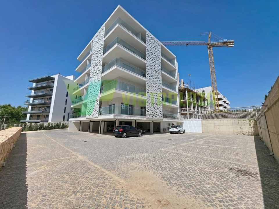 Apartamento T3 para Venda em Portimão Foto 13