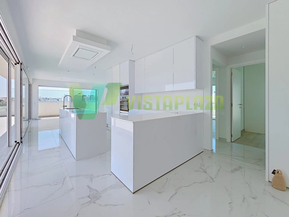 Apartamento T3 para Venda em Portimão Foto 2