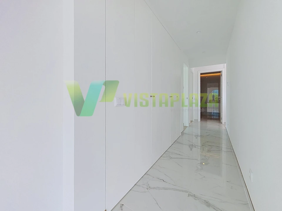 Apartamento T3 para Venda em Portimão Foto 31
