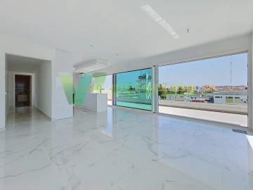 Apartamento T3 para Venda em Portimão