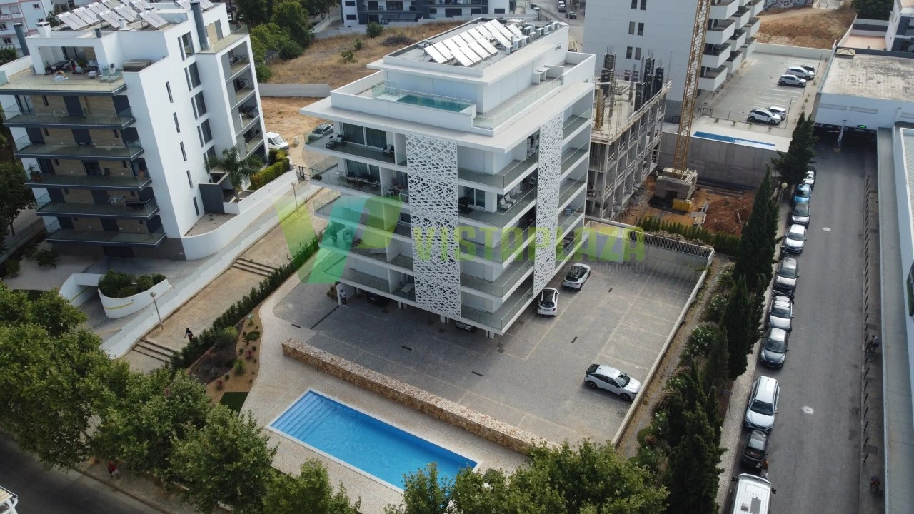Apartamento T3 para Venda em Portimão Foto 5