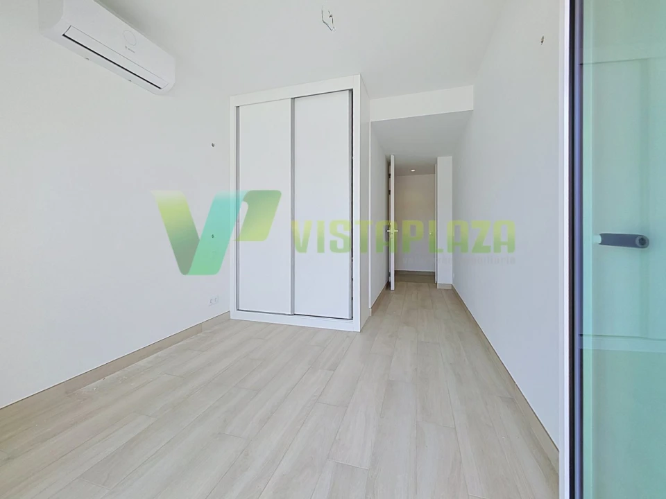 Apartamento T3 para Venda em Portimão Foto 23
