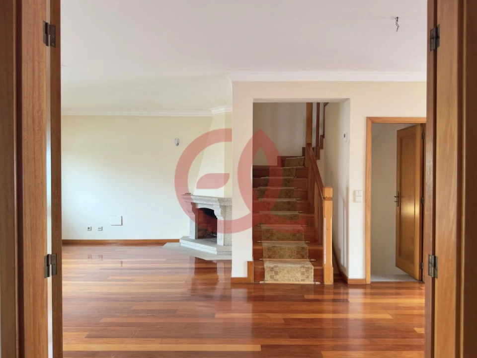 Moradia T3 para Venda em Carreço Foto 4