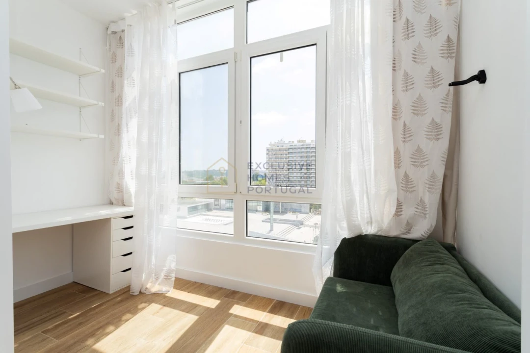 Apartamento T3 para Venda em Almada, Cova da Piedade, Pragal e Cacilhas Foto 25