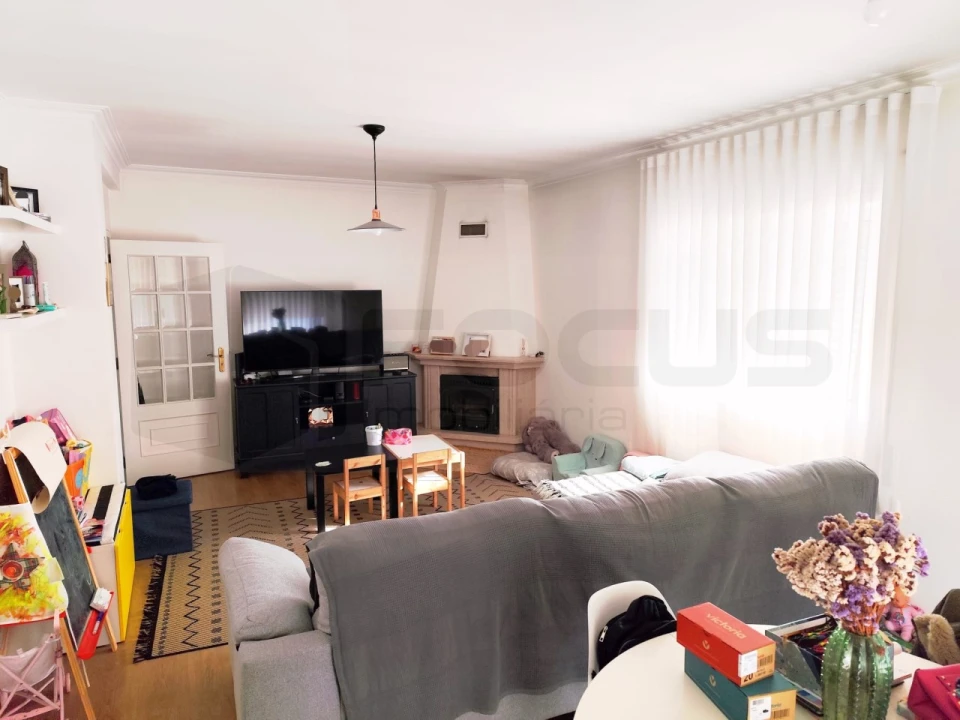 Apartamento T3 para Venda em Oliveira do Bairro Foto 2