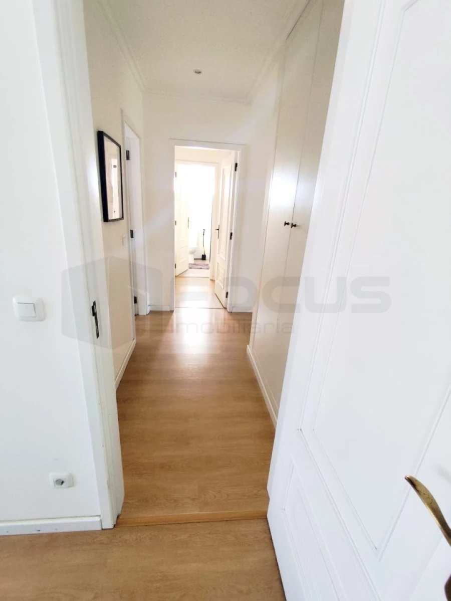 Apartamento T3 para Venda em Oliveira do Bairro Foto 7