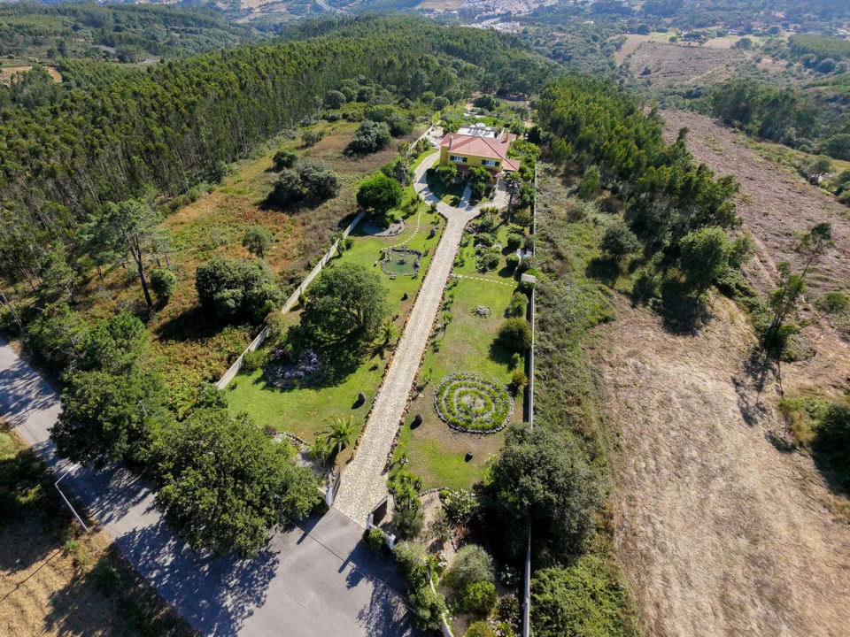 Moradia T5 para Venda em Malveira e São Miguel de Alcainça Foto 60