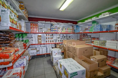 Armazém para Venda em Estremoz (Santa Maria e Santo André)