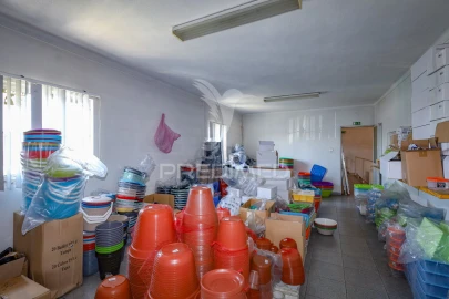 Armazém para Venda em Estremoz (Santa Maria e Santo André)