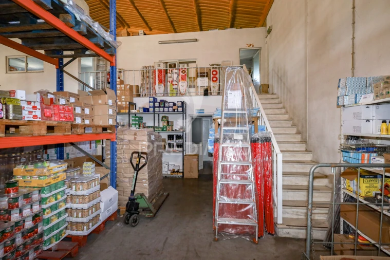 Armazém para Venda em Estremoz (Santa Maria e Santo André) Foto 14