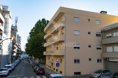 Apartamento T3 para Venda em Braga (São José de São Lázaro e São João do Souto)