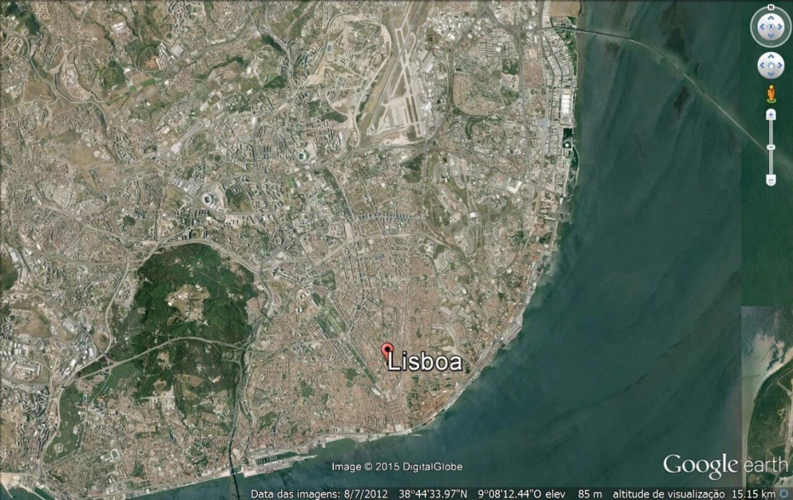 Terreno para Venda em Carnide Foto 1