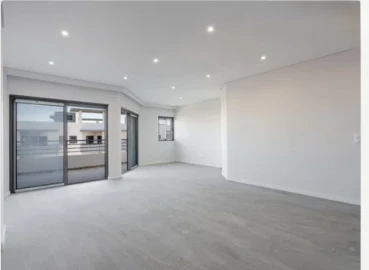 Apartamento T3 para Venda em Quelfes