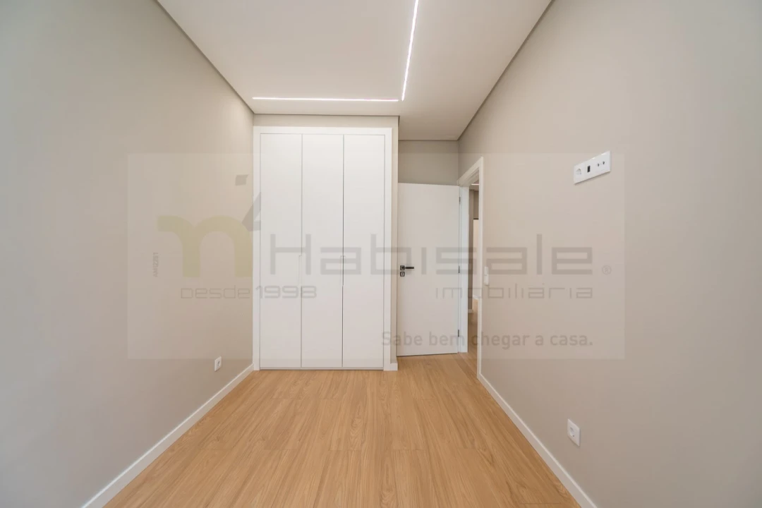 Apartamento T3 para Venda em Cascais e Estoril Foto 11