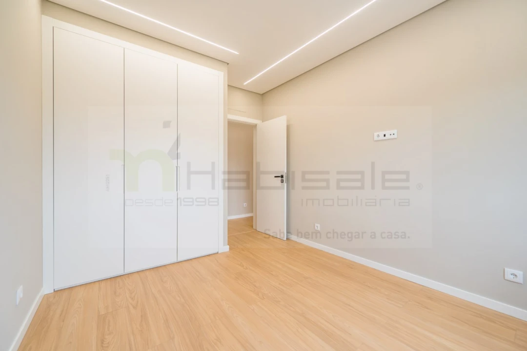 Apartamento T3 para Venda em Cascais e Estoril Foto 23