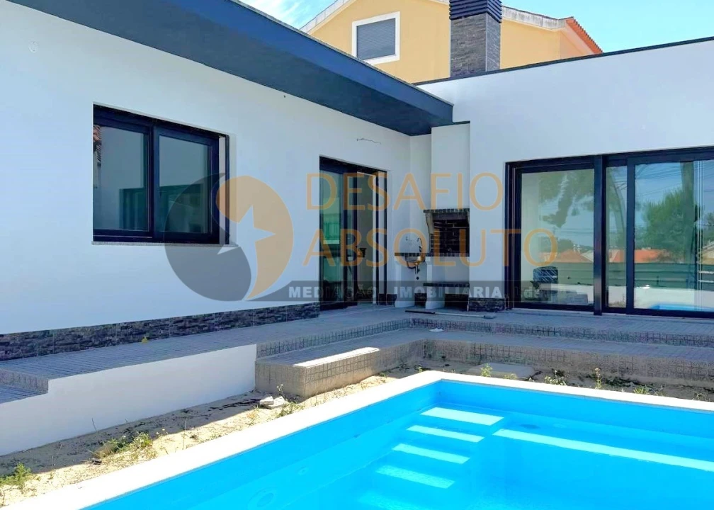 Moradia T3 para Venda em Quinta do Conde Foto 1