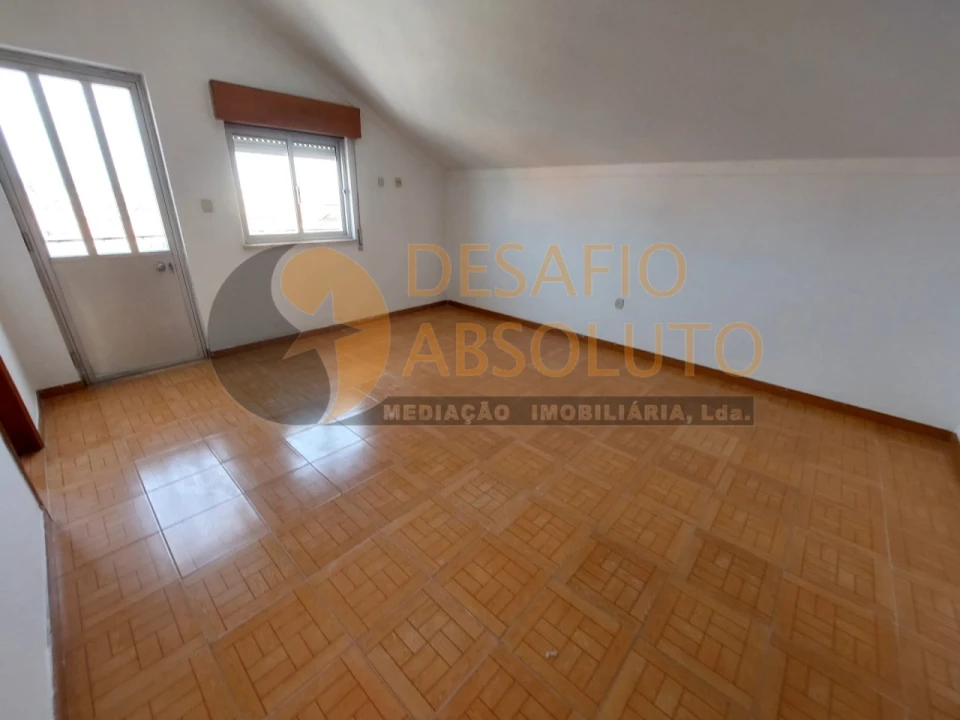 Moradia T3 para Venda em Quinta do Conde Foto 13