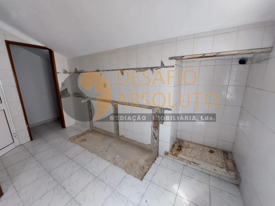 Moradia T3 para Venda em Quinta do Conde Foto 16