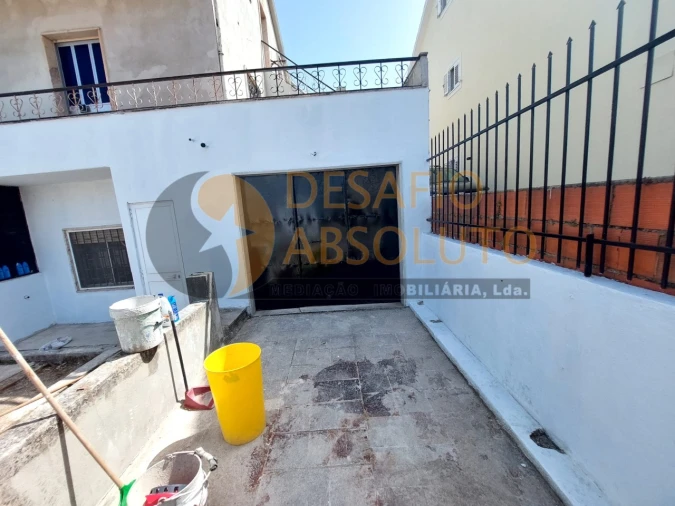 Moradia T3 para Venda em Quinta do Conde Foto 28