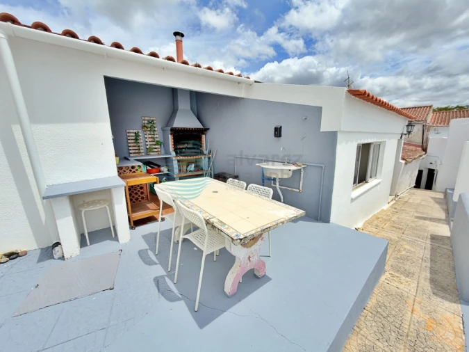 Moradia T4 para Venda em Santa Maria, São Pedro e Matacães Foto 35