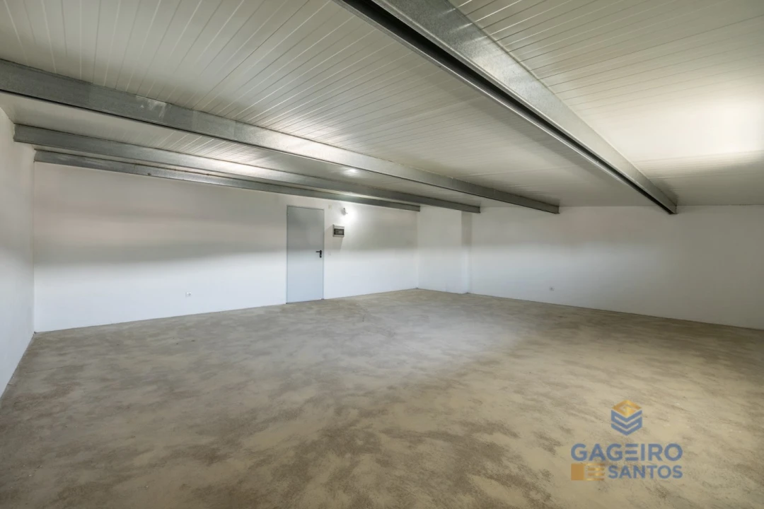 Apartamento T3 para Venda em Rio Maior Foto 29
