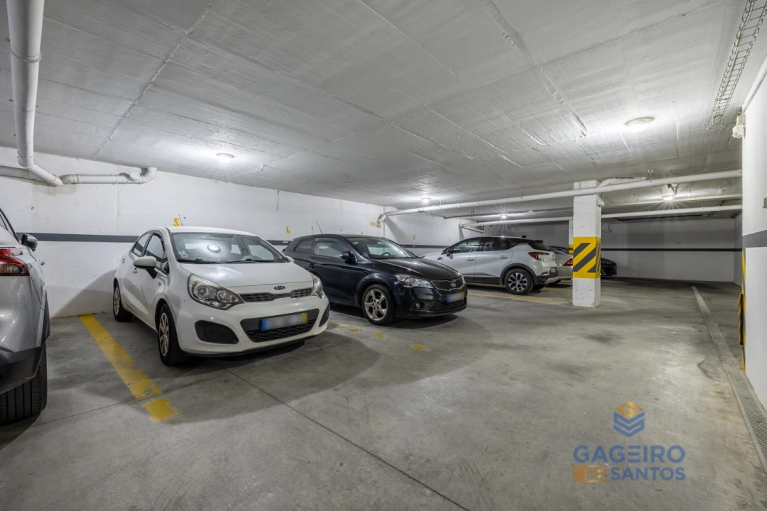 Apartamento T3 para Venda em Rio Maior Foto 33