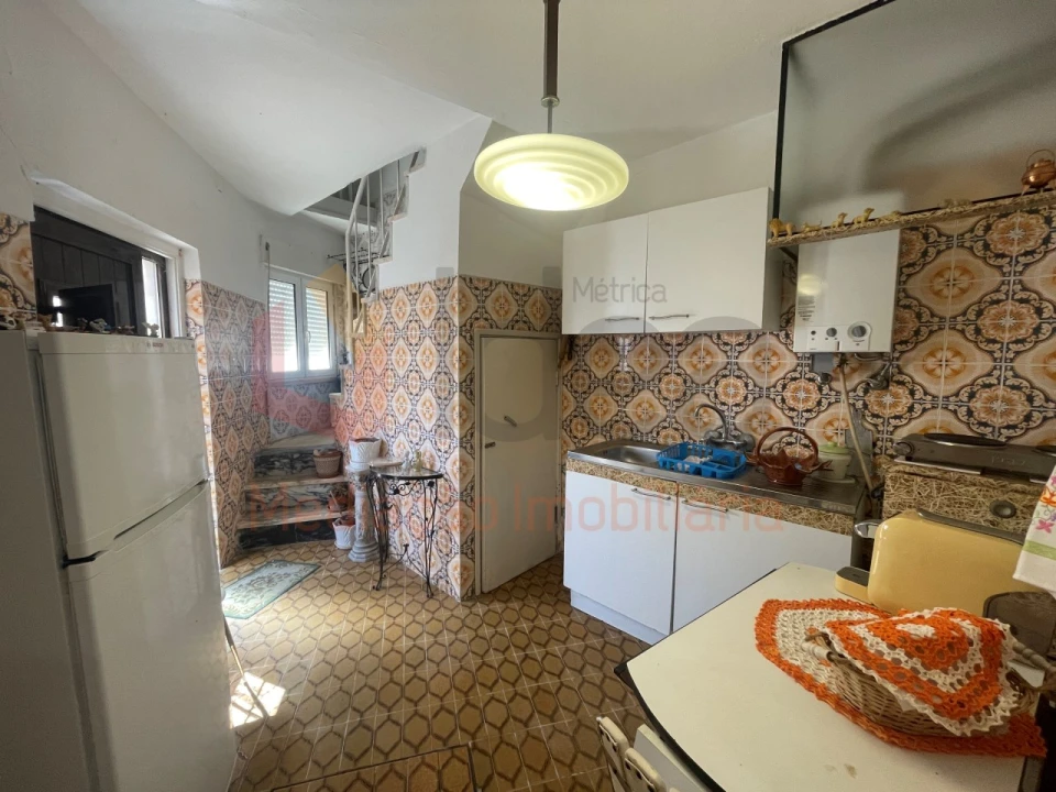 Moradia T2 para Venda em Ventosa Foto 10