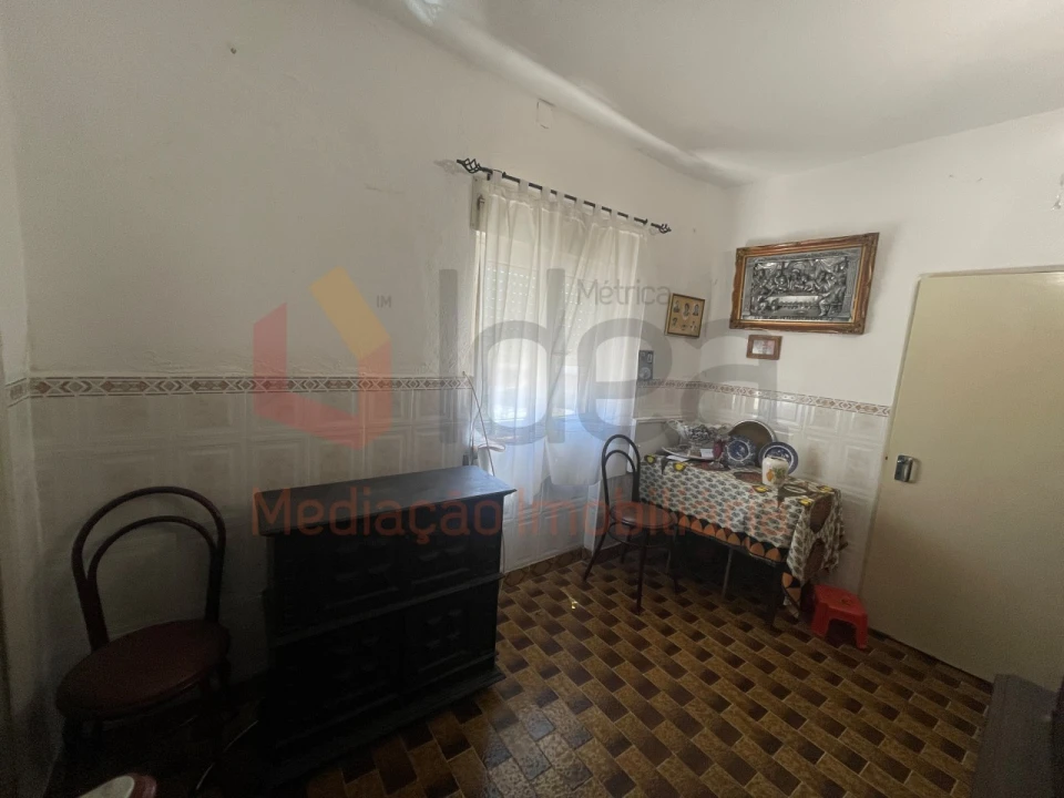Moradia T2 para Venda em Ventosa Foto 8