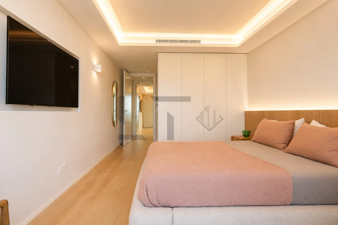 Apartamento T3 para Venda em Santo António Foto 21