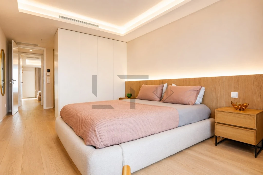 Apartamento T3 para Venda em Santo António Foto 22