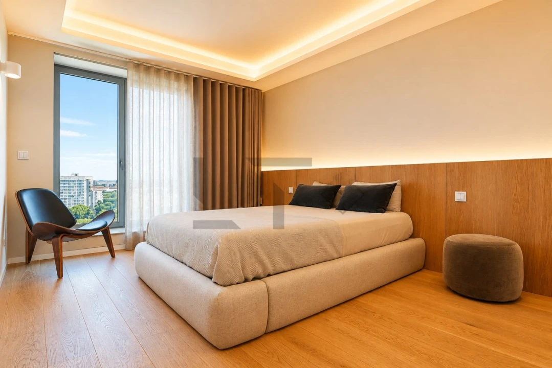 Apartamento T3 para Venda em Santo António Foto 26