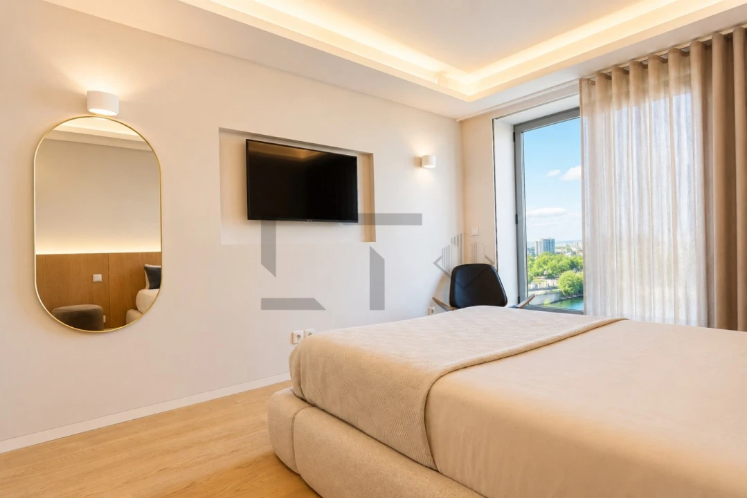 Apartamento T3 para Venda em Santo António Foto 29
